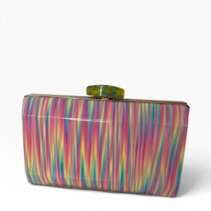Alternative view of cartera arcoiris
